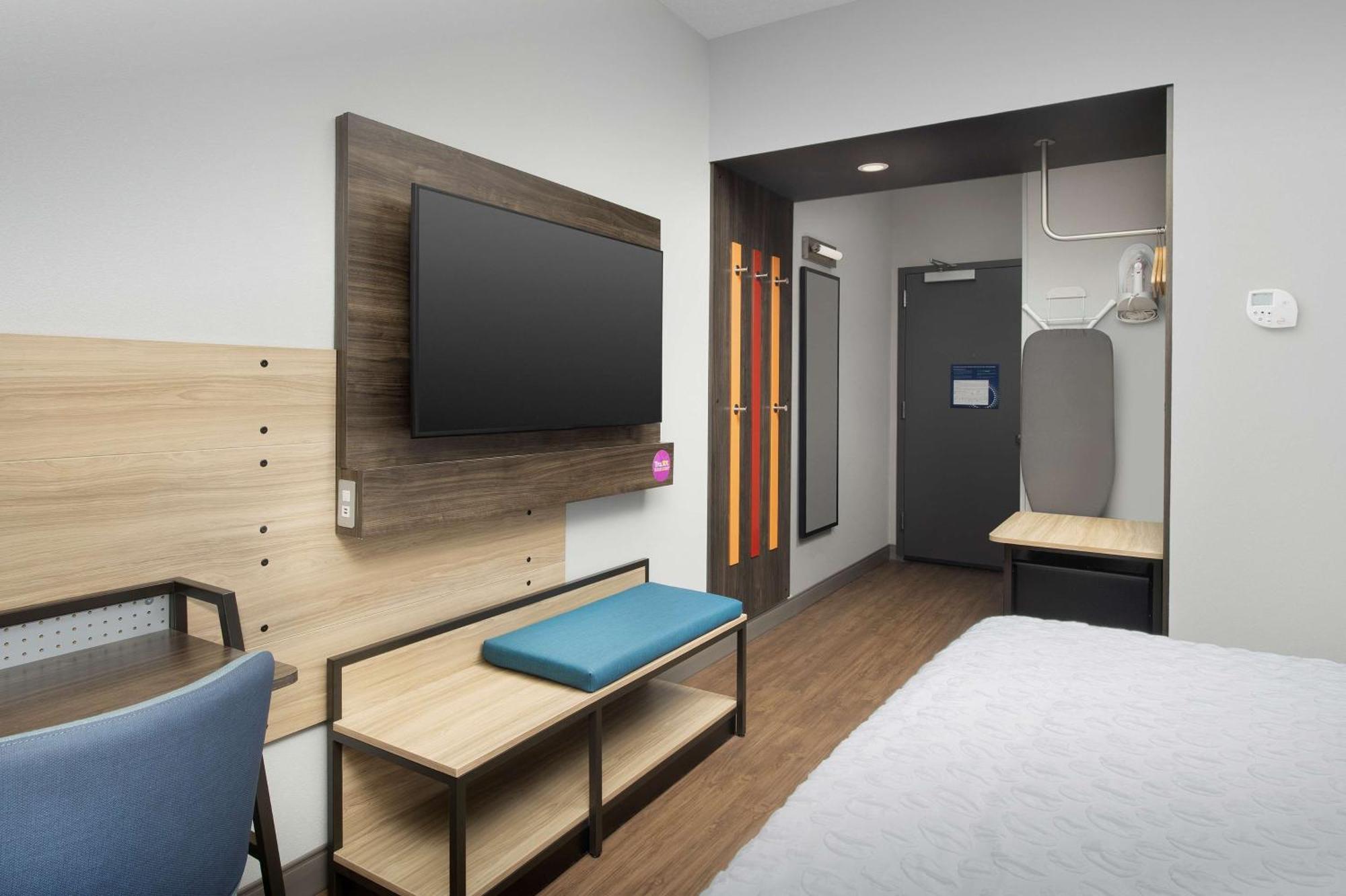 Tru By Hilton Orlando Convention Center Hotel Williamsburg Ngoại thất bức ảnh