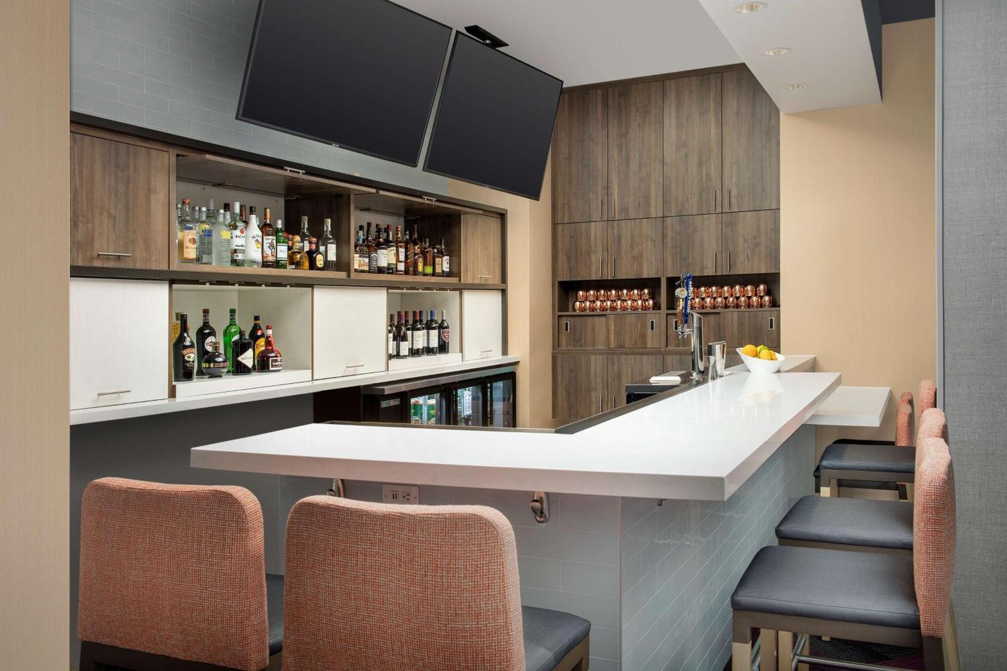 Tru By Hilton Orlando Convention Center Hotel Williamsburg Ngoại thất bức ảnh